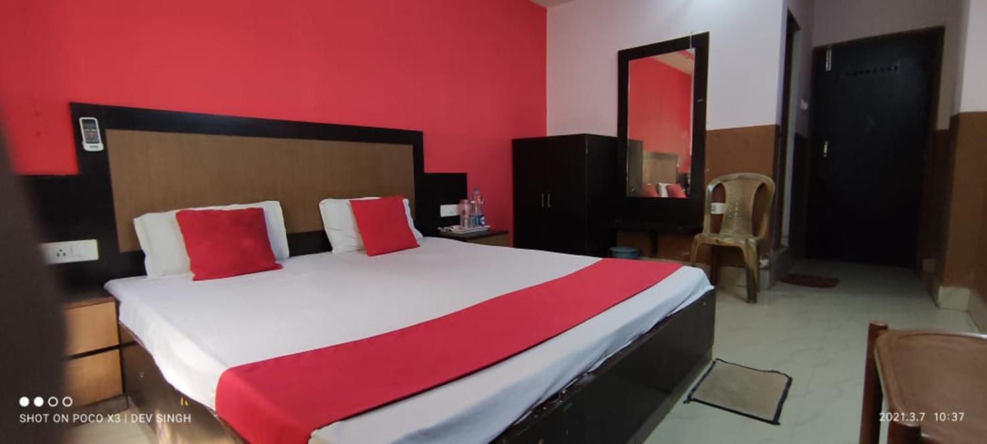 Hotel Samrat Palace Near Puri Sea Beach Best Choice Of Travellers By Morservices Zewnętrze zdjęcie