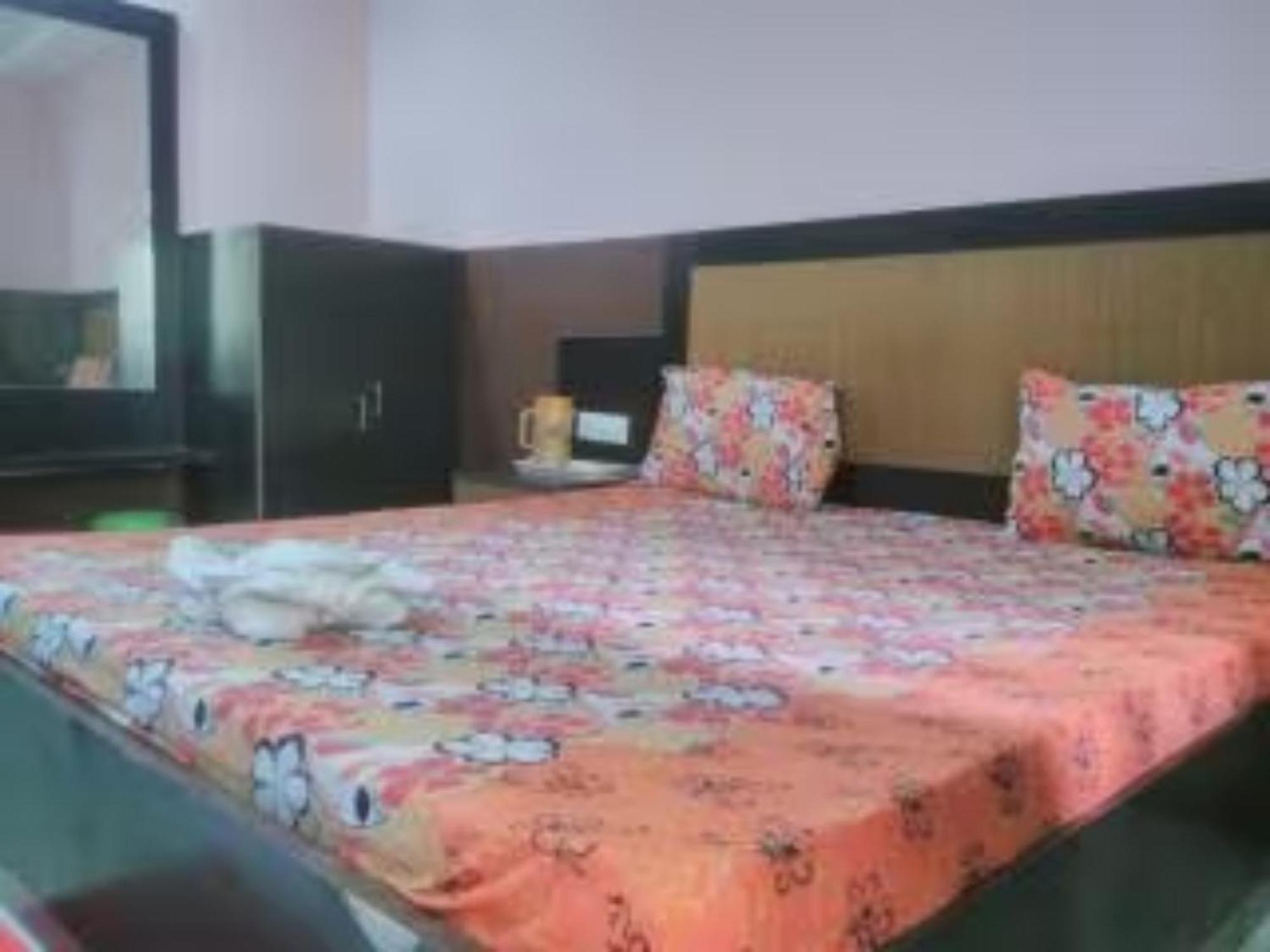 Hotel Samrat Palace Near Puri Sea Beach Best Choice Of Travellers By Morservices Zewnętrze zdjęcie